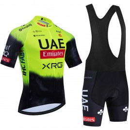 Ensemble cuissard vélo et maillot cyclisme équipe pro UAE TEAM EMIRATES 2025 Aero Mesh Fluo