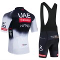 Ensemble cuissard vélo et maillot cyclisme équipe pro UAE TEAM EMIRATES 2025 Aero Mesh Black Edition